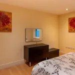 Rent 2 bedroom apartment of 53 m² in London