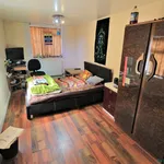 Rent 3 bedroom flat in Birmingham