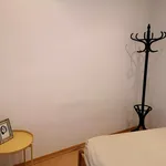 Rent 6 bedroom apartment in Lisbon