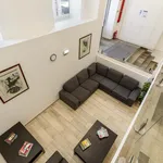 Rent a room of 1353 m² in Lisboa