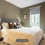 Rent 4 bedroom house in Yorkshire And The Humber