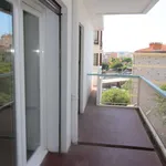 Rent 2 bedroom apartment of 54 m² in Toulon