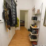 Miete 2 Schlafzimmer wohnung von 69 m² in Wiesbaden