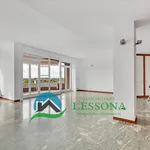 Rent 4 bedroom apartment of 203 m² in Milan