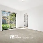 Rent 4 bedroom house in Moorabbin