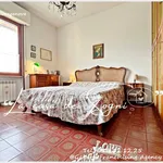 Rent 7 bedroom apartment of 147 m² in Genova