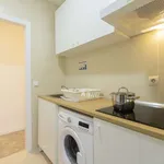 Rent a room of 83 m² in madrid