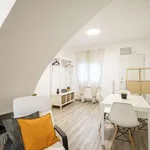 Rent 3 bedroom apartment of 80 m² in madrid