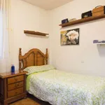 Rent a room of 71 m² in madrid