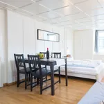 Miete 1 Schlafzimmer wohnung von 344 m² in Zug