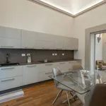 Rent 8 bedroom apartment of 350 m² in Firenze