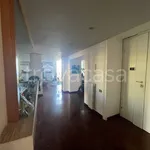 Rent 4 bedroom apartment of 100 m² in Napoli