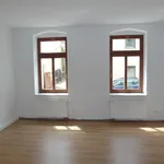 Frisch renovierte 3-Zimmer-Wohnung mit geräumiger Küche, neuem Bad m. Wanne & Dusche * sep. Eingang