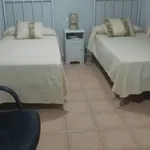 Rent 4 bedroom apartment in Seville