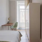 Rent a room in lisbon