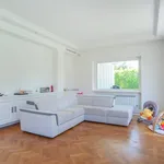 Rent 5 bedroom house of 320 m² in Roma