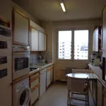 Rent 3 bedroom apartment of 8918 m² in LYON