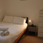 Rent 3 bedroom house in Bristol