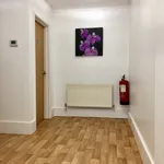 Rent 4 bedroom house in Worcester