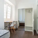 Rent a room in lisbon