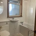 Rent 2 bedroom flat in Aberdeen