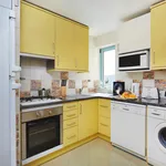 Rent 1 bedroom apartment of 64 m² in Albufeira