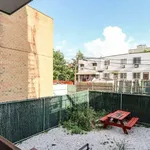 Rent 1 bedroom apartment in Williamsburg