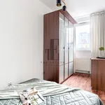 Rent 1 bedroom apartment of 33 m² in Warsaw