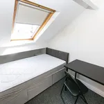 Rent 5 bedroom house in Leeds