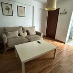 Rent a room of 70 m² in Sevilla