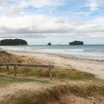 Rent 4 bedroom house in Whangamata