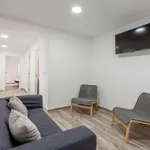 Rent 5 bedroom apartment in Valencia