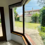 Maison de 130 m² avec 5 chambre(s) en location à Veauche