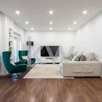 Rent 4 bedroom apartment of 163 m² in Lisbon