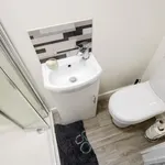 Rent 7 bedroom flat in West Midlands