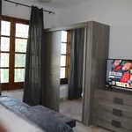 Rent a room in Granada']