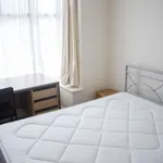 Rent 2 bedroom flat in West Midlands