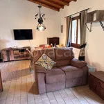 Rent 4 bedroom house of 100 m² in Carlazzo