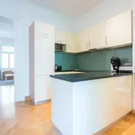 Rent 1 bedroom apartment of 538 m² in vienna