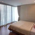 Rent 2 bedroom apartment of 84 m² in Bangkok