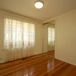 Rent 3 bedroom house in Bentleigh East