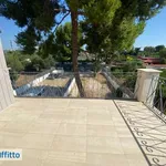 Rent 3 bedroom house of 169 m² in Bari