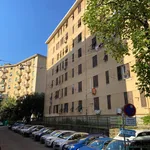 Affitto 2 camera appartamento di 53 m² in Genoa