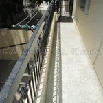 Rent 4 bedroom house of 115 m² in Πειραϊκή - Χατζηκυριάκειο