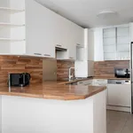 Rent 2 bedroom apartment of 969 m² in Vienna