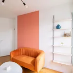 Rent a room of 82 m² in Saint-Denis