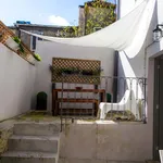 Rent 6 bedroom apartment of 45 m² in Porto