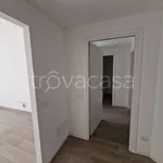 Rent 3 bedroom apartment of 90 m² in Milano