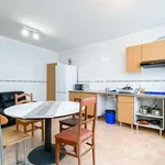 Rent a room in lisbon