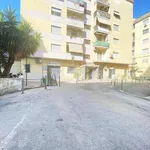 Rent 3 bedroom apartment of 95 m² in Napoli